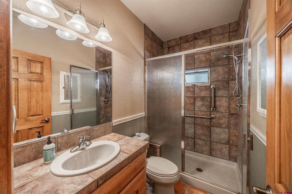 18865 Spring Canyon Road Property Photo 22