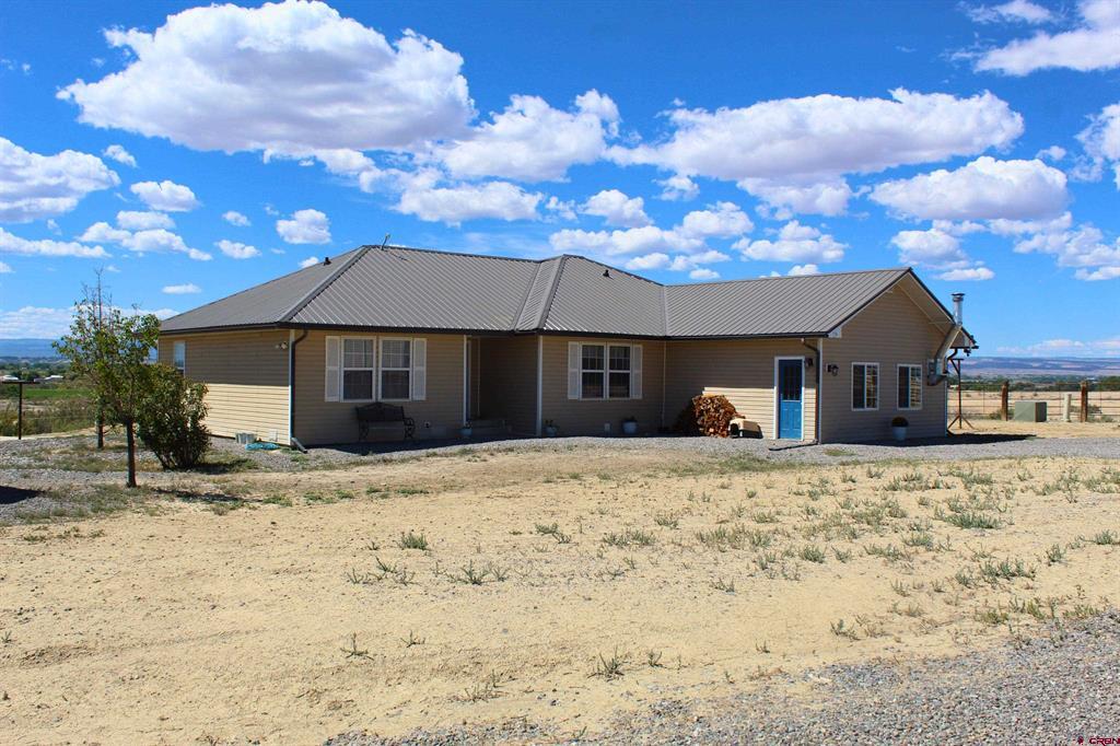 2248 5965 Lane Property Photo 1