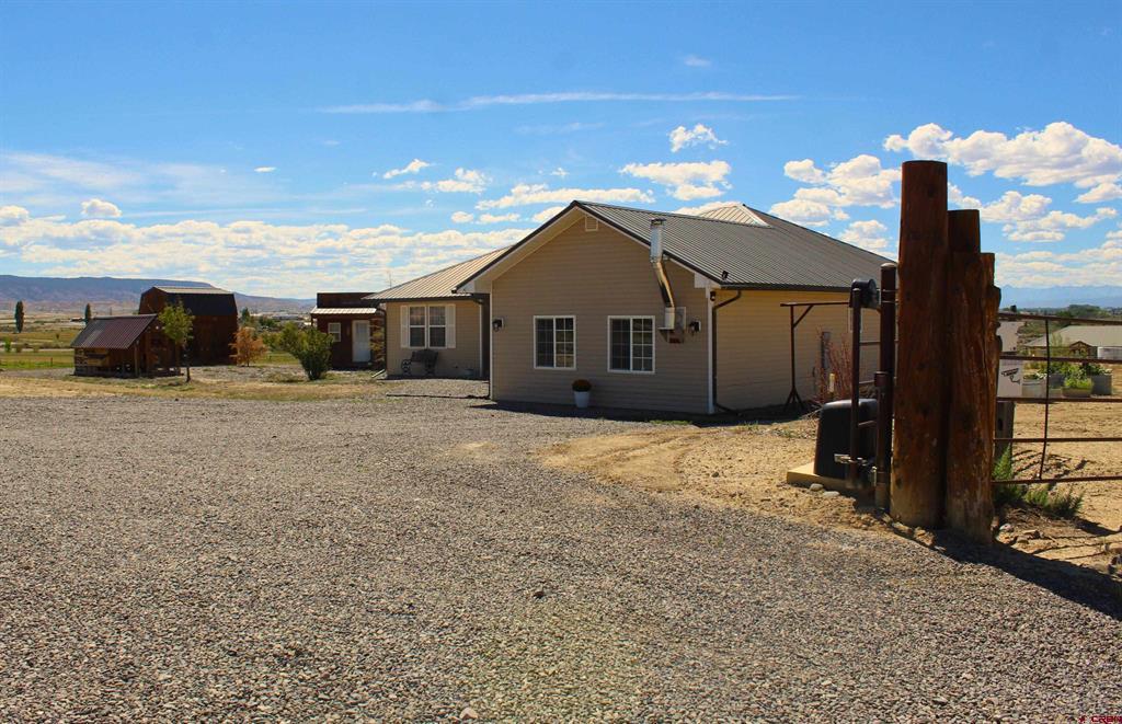 2248 5965 Lane Property Photo 2