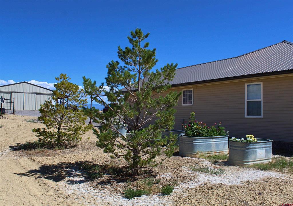 2248 5965 Lane Property Photo 3