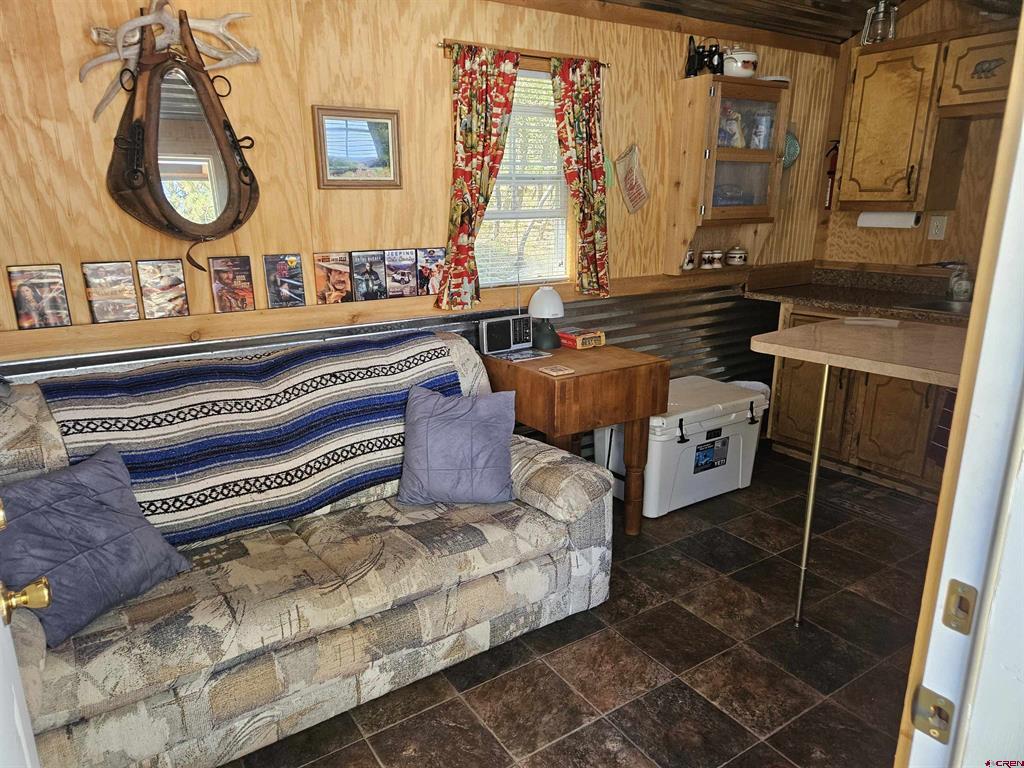53 Crooked Rd Property Photo 5