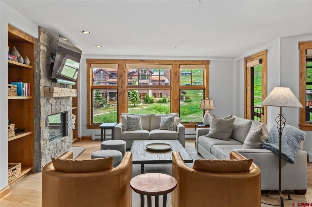 14 Hunter Hill Road Property Photo 3