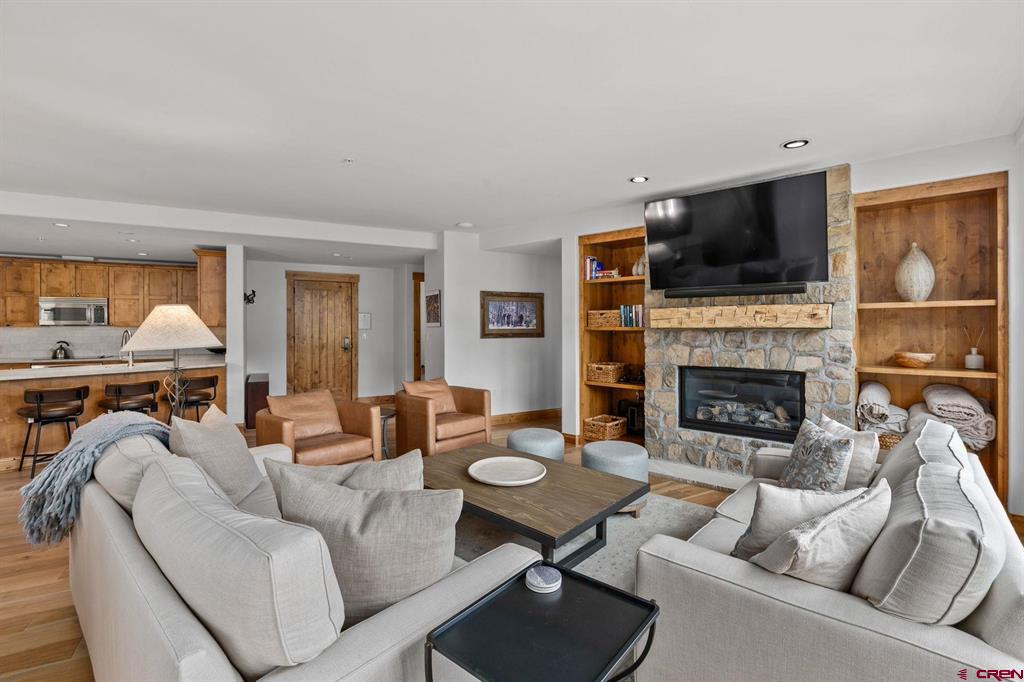 14 Hunter Hill Road Property Photo 4