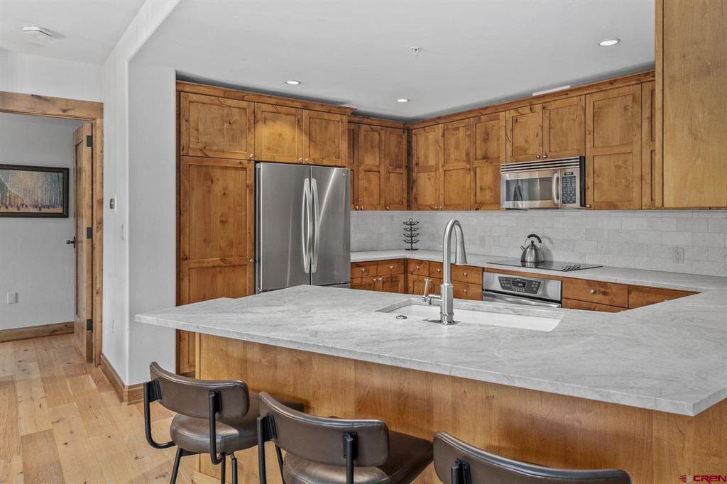 14 Hunter Hill Road Property Photo 10