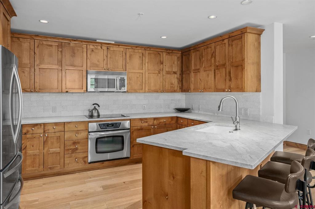 14 Hunter Hill Road Property Photo 11