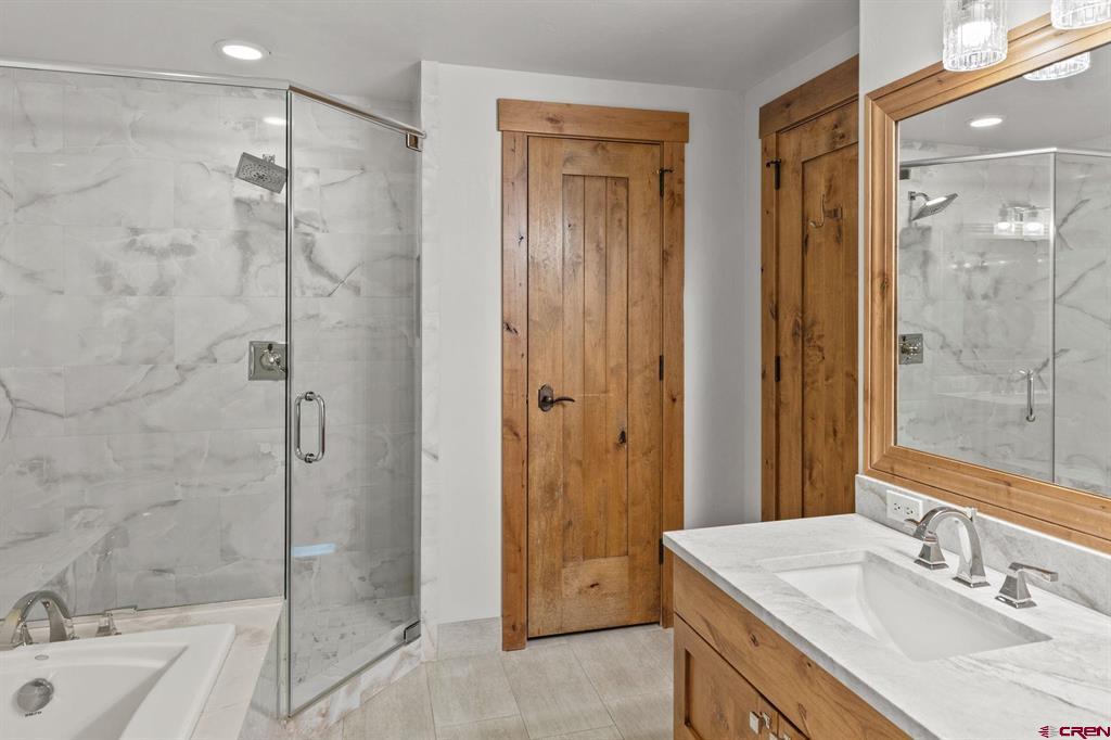 14 Hunter Hill Road Property Photo 14