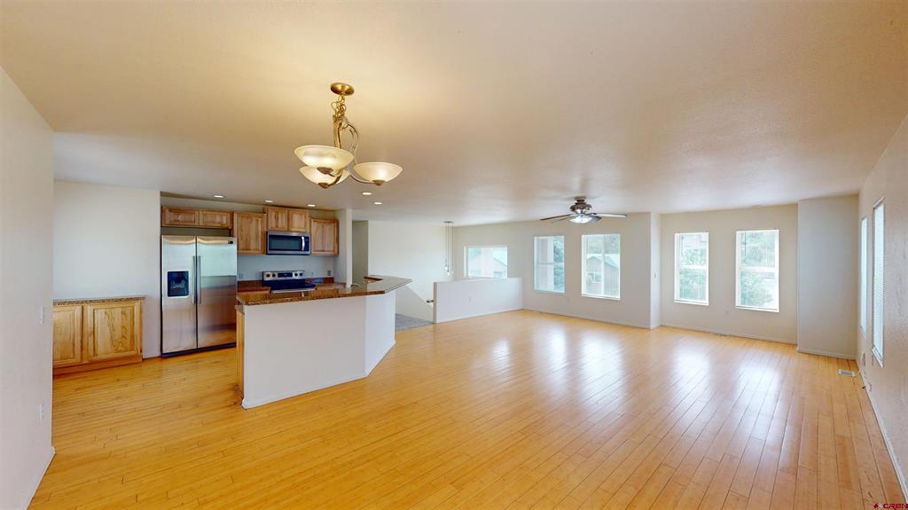 13687 Ragged Mountain Drive Property Photo 6
