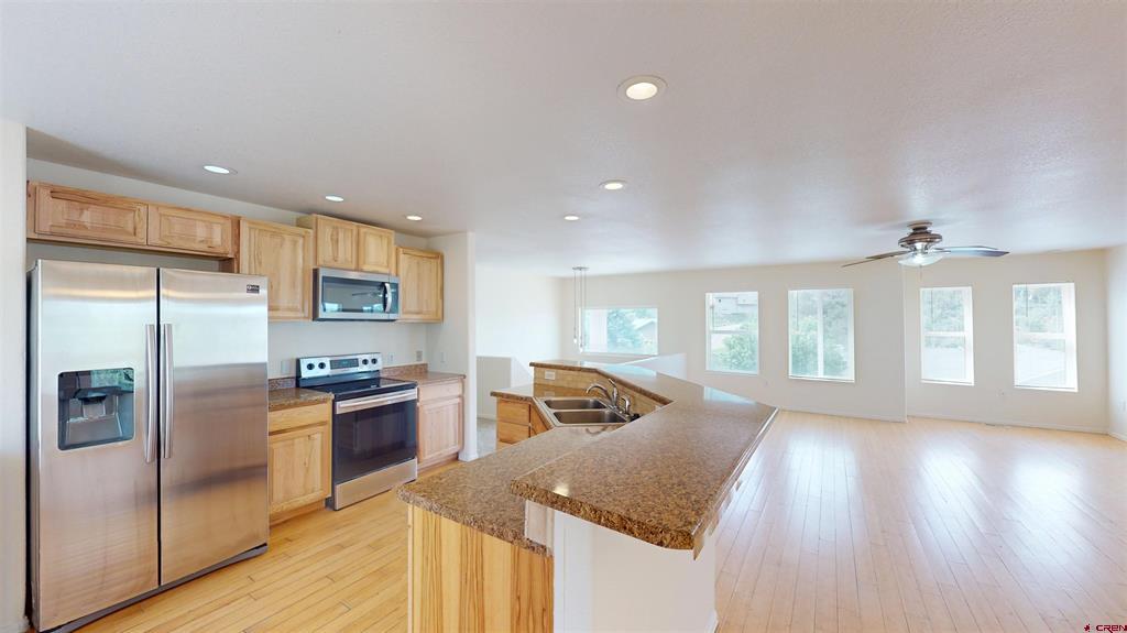 13687 Ragged Mountain Drive Property Photo 7