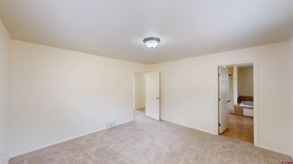 13687 Ragged Mountain Drive Property Photo 13