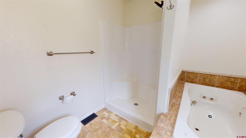13687 Ragged Mountain Drive Property Photo 15