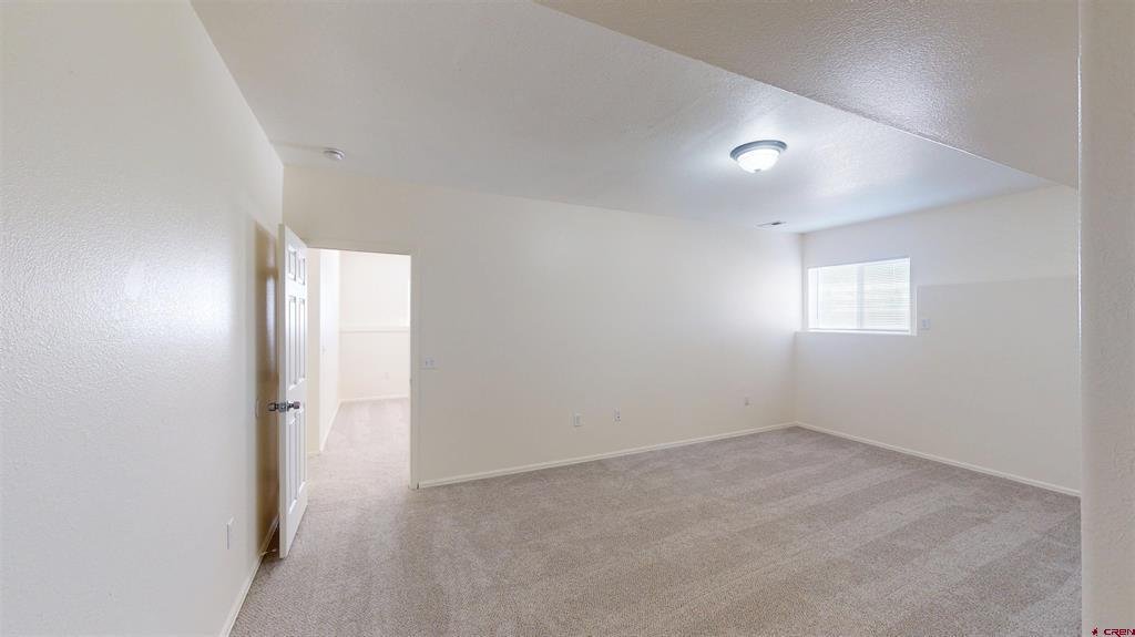 13687 Ragged Mountain Drive Property Photo 27