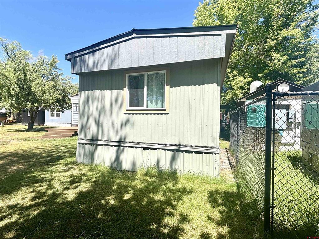 485 Florida Road Property Photo 5