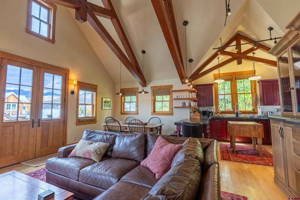 509 Gothic Avenue Property Photo 7