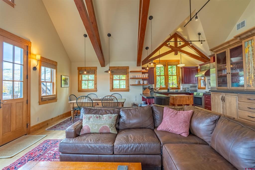 509 Gothic Avenue Property Photo 8