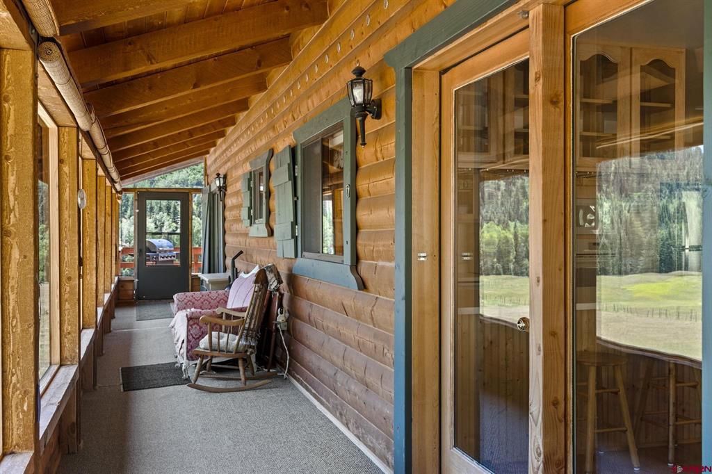 12902 44.2 Property Photo 4