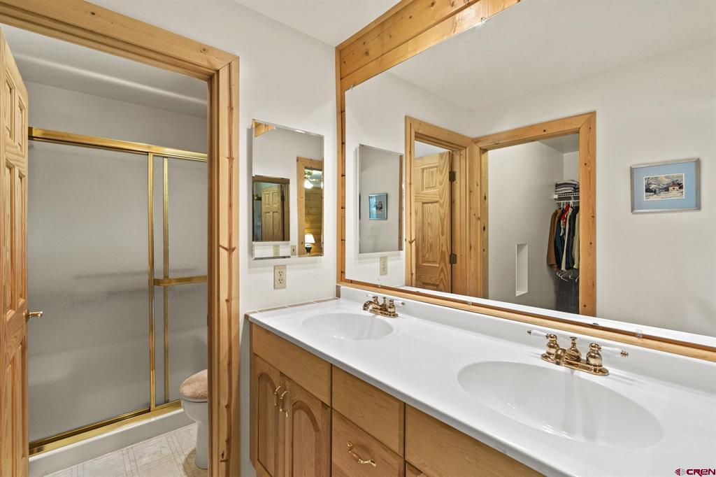 12902 44.2 Property Photo 28