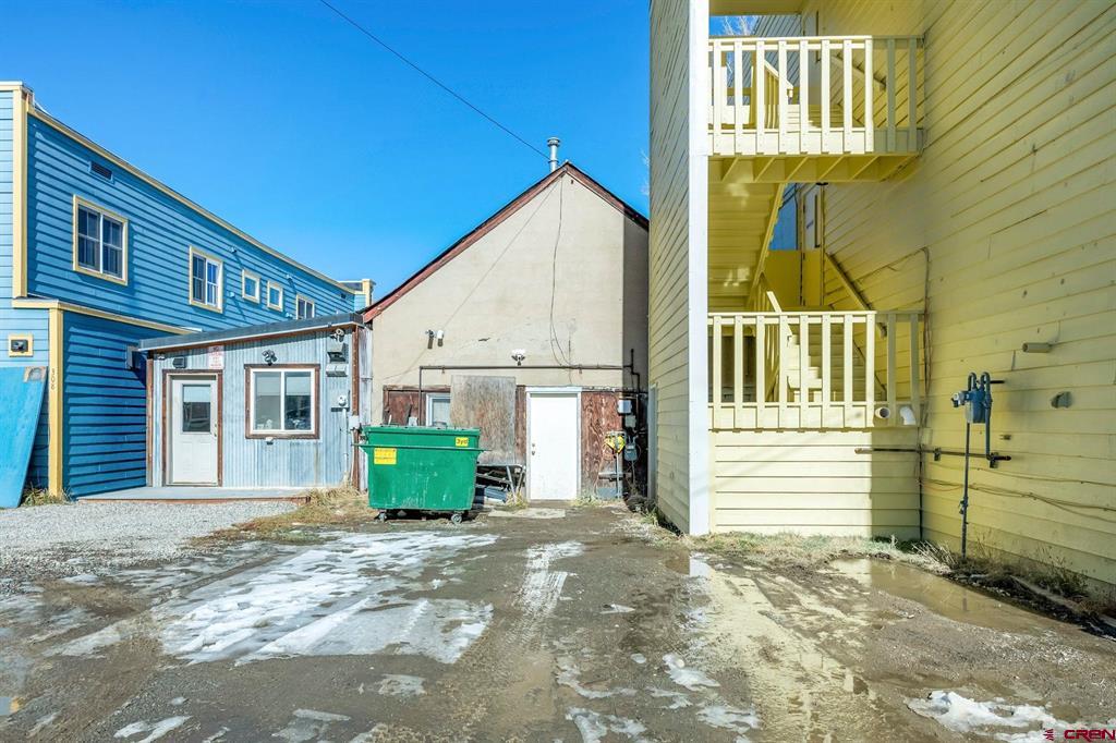 314 Elk Avenue Property Photo 40