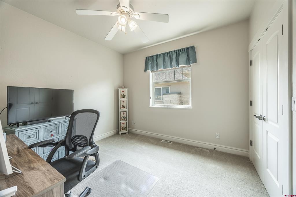 3715 Lone Tree Lane Property Photo 19