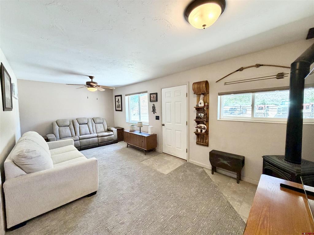 21902 Newland Road Property Photo 25