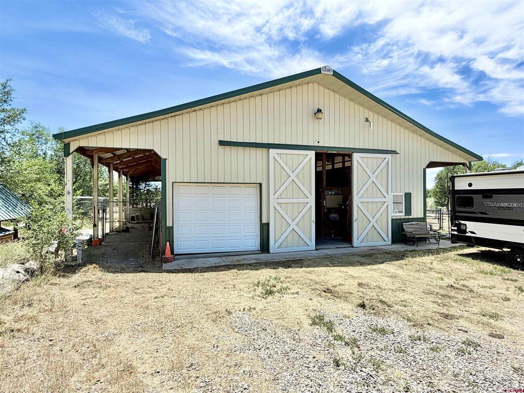 21902 Newland Road Property Photo 33