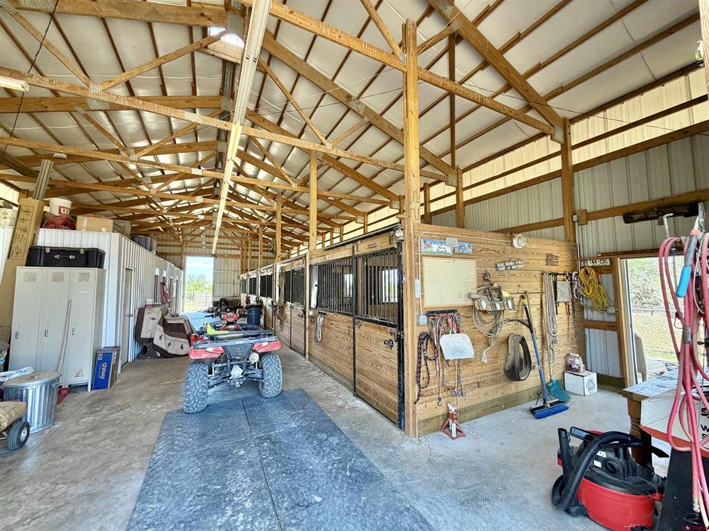 21902 Newland Road Property Photo 34