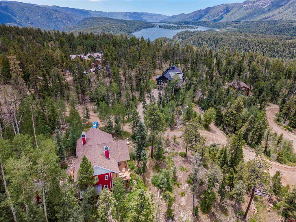2018 Lake Purgatory Drive Property Photo 5