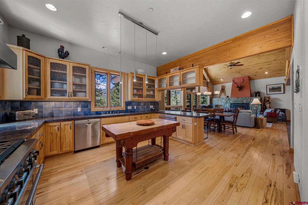2018 Lake Purgatory Drive Property Photo 16