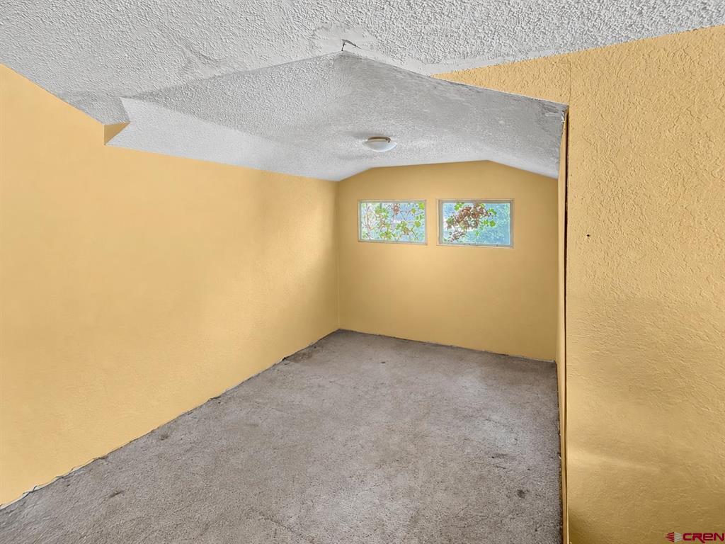 312 3rd Street Property Photo 16