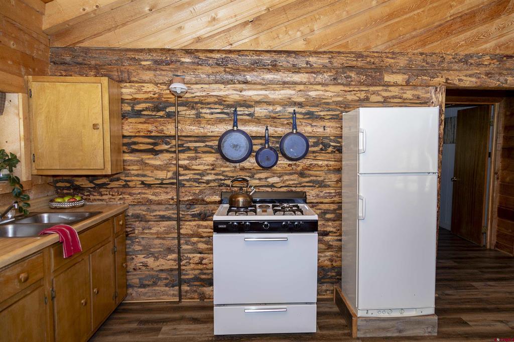 1001 Cr 17 Property Photo 11