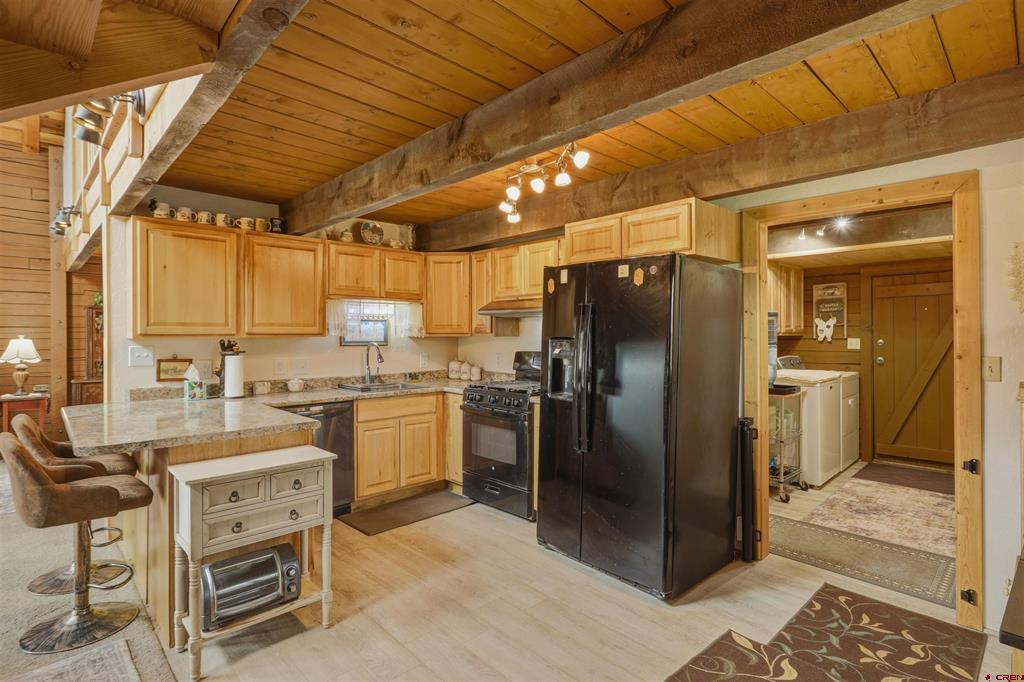 176 Arbor Drive Property Photo 8