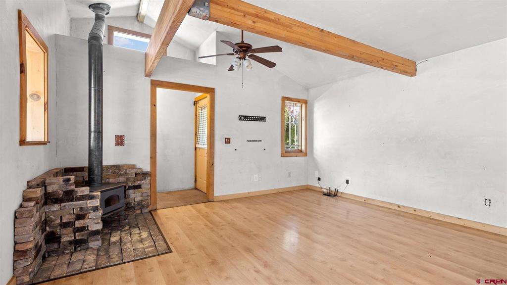 214 N Amelia Street Property Photo 6