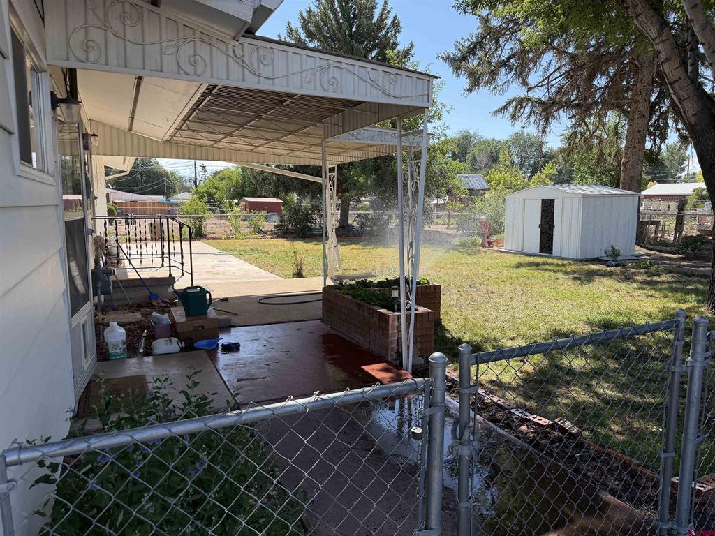 502 Garnet Avenue Property Photo 7