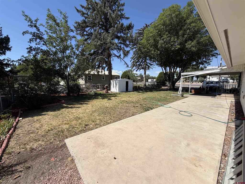 502 Garnet Avenue Property Photo 8