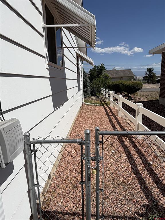 502 Garnet Avenue Property Photo 11