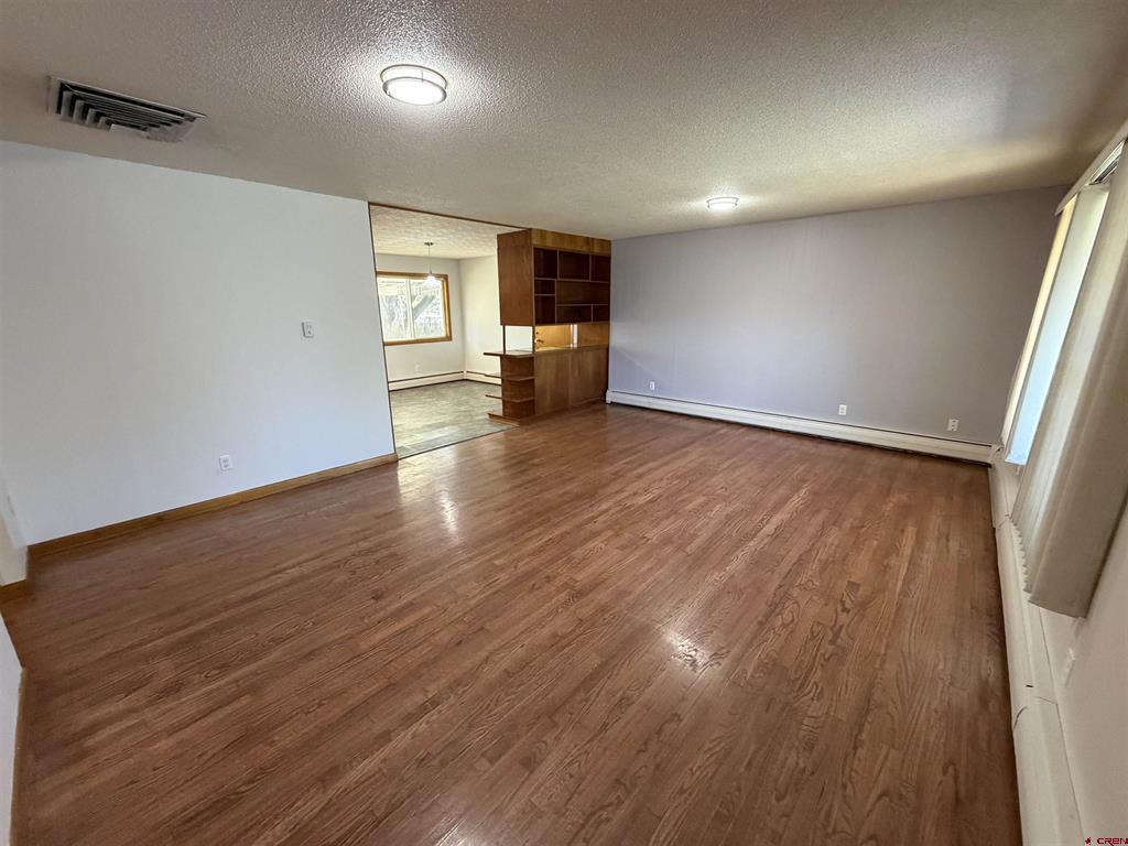 502 Garnet Avenue Property Photo 13