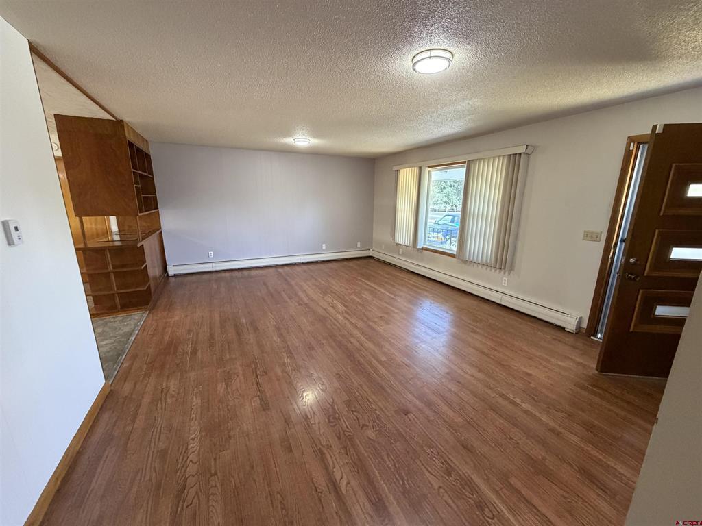 502 Garnet Avenue Property Photo 14