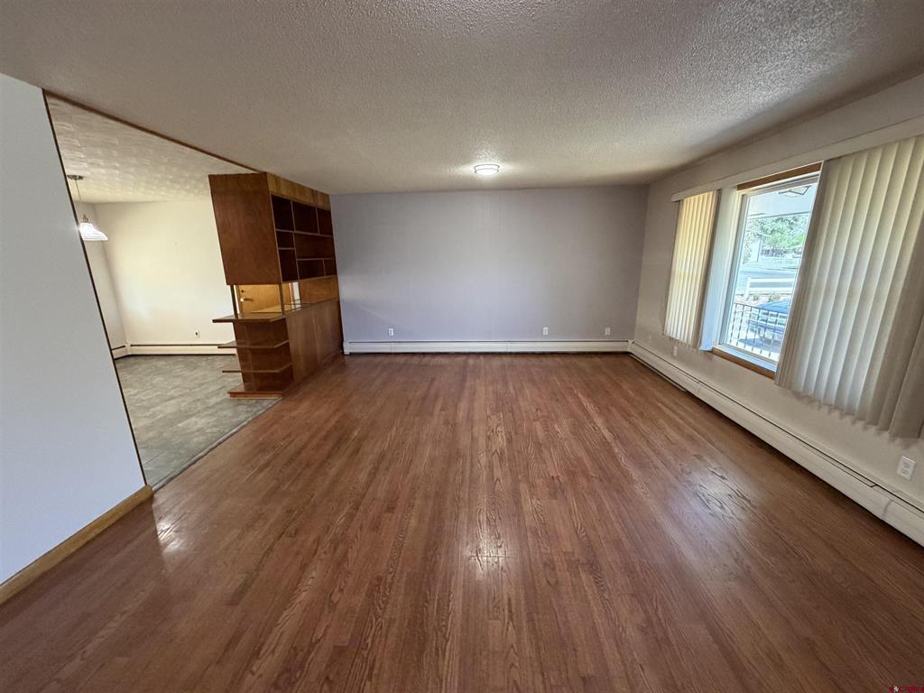 502 Garnet Avenue Property Photo 15