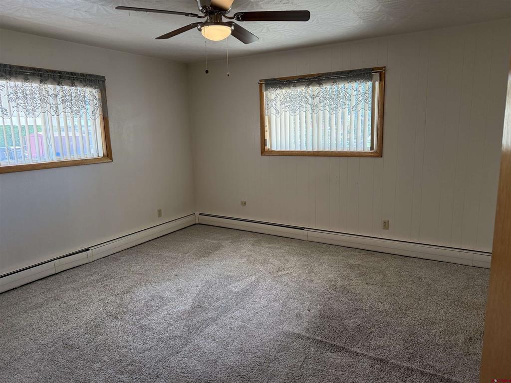 502 Garnet Avenue Property Photo 23