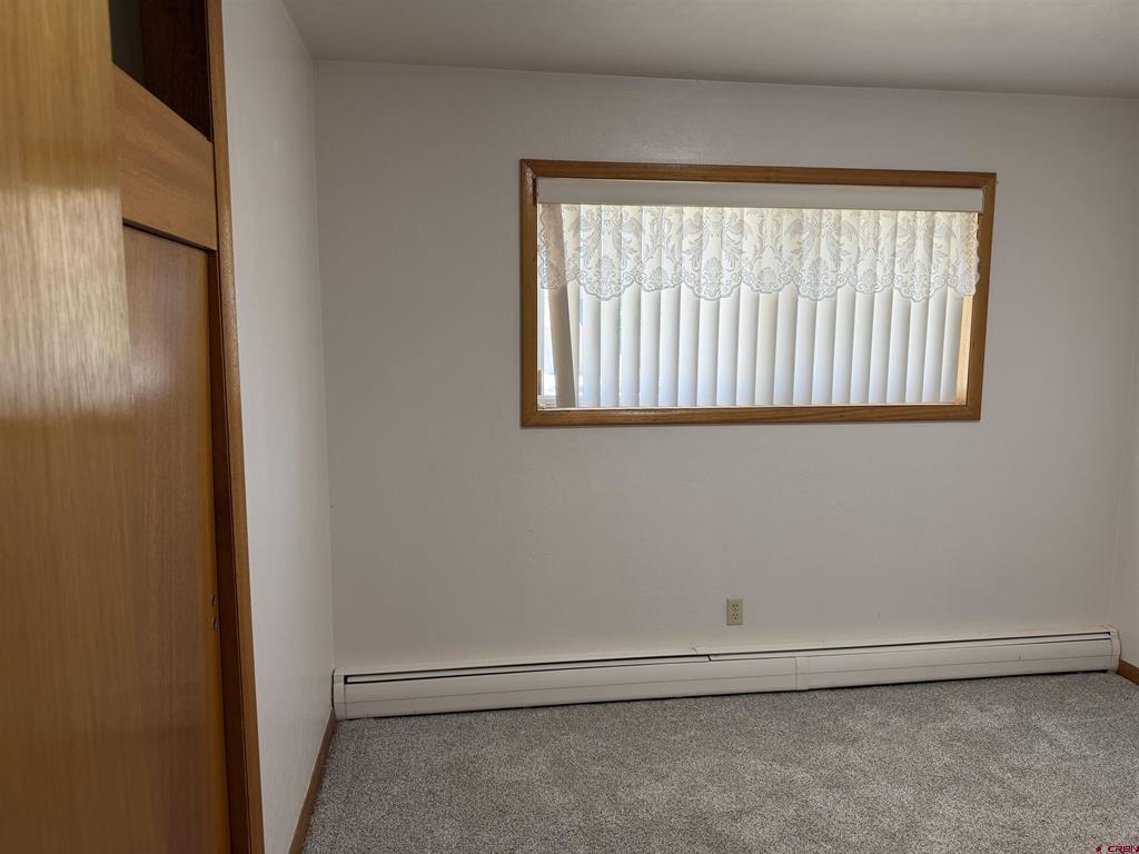 502 Garnet Avenue Property Photo 28