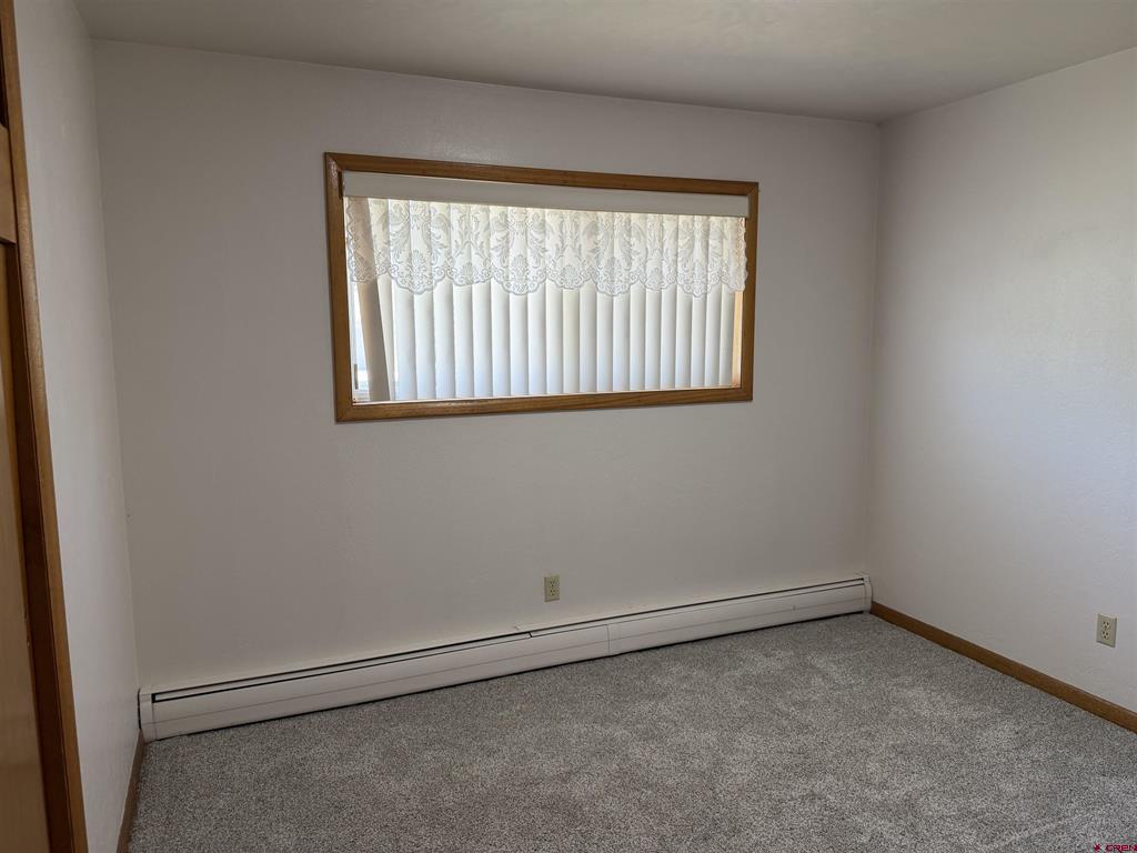502 Garnet Avenue Property Photo 32
