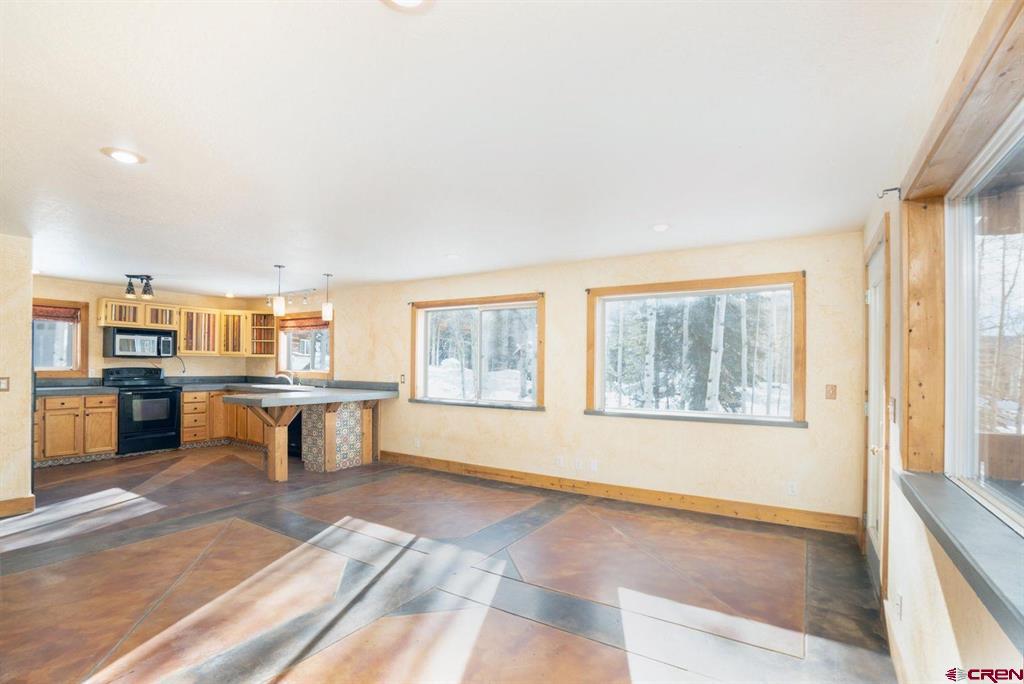 454 Silverglance Way Property Photo 18