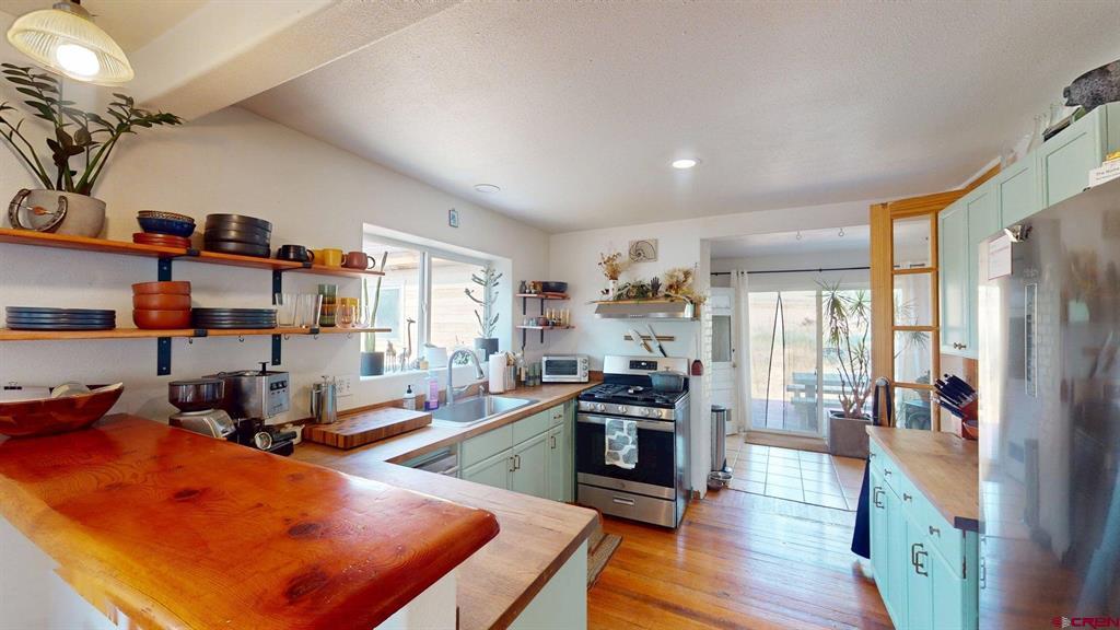 41050 Lamborn Mesa Road Property Photo 7