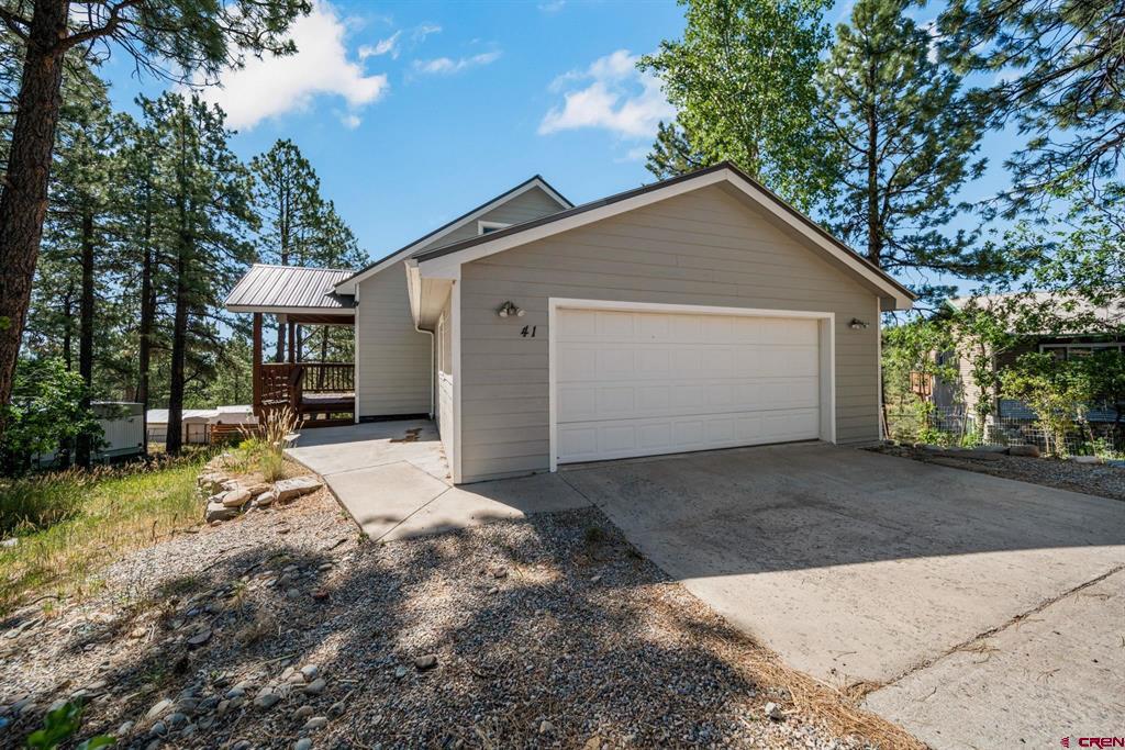 41 Valley View Way Property Photo 1