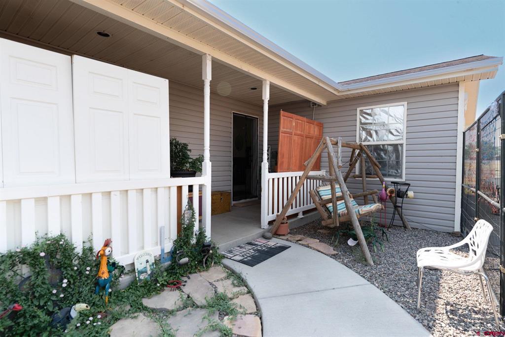2176 1300 Road Property Photo 3