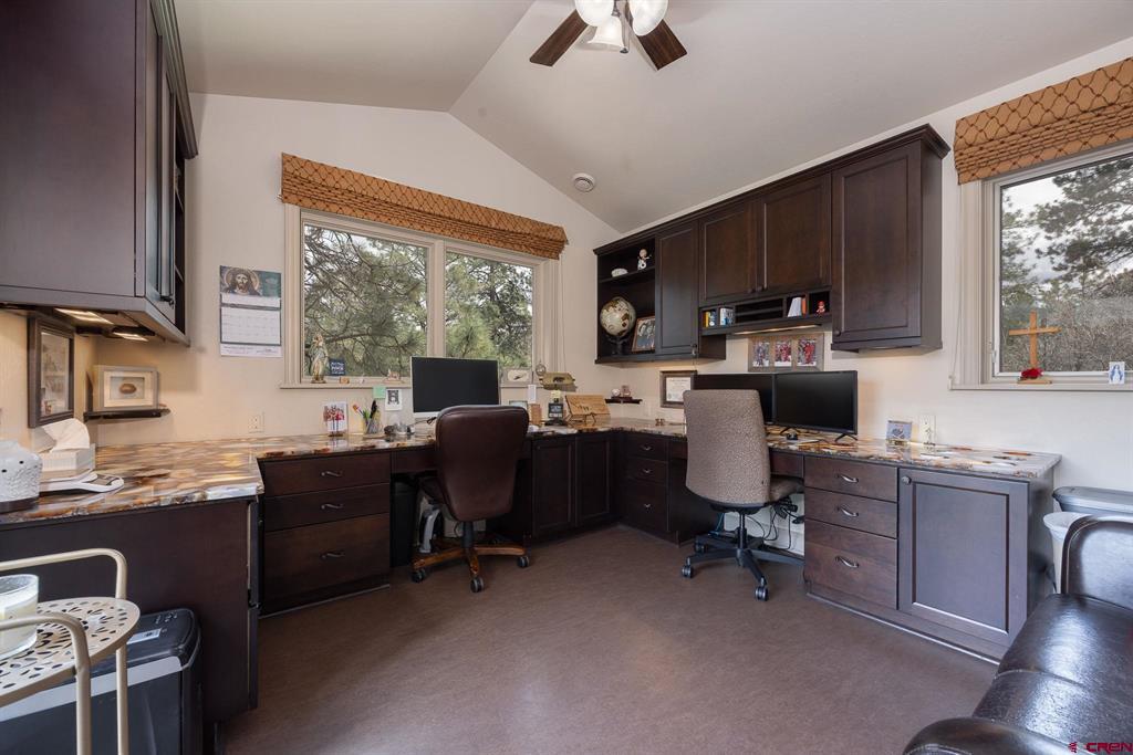 38 Danielle Circle Property Photo 15