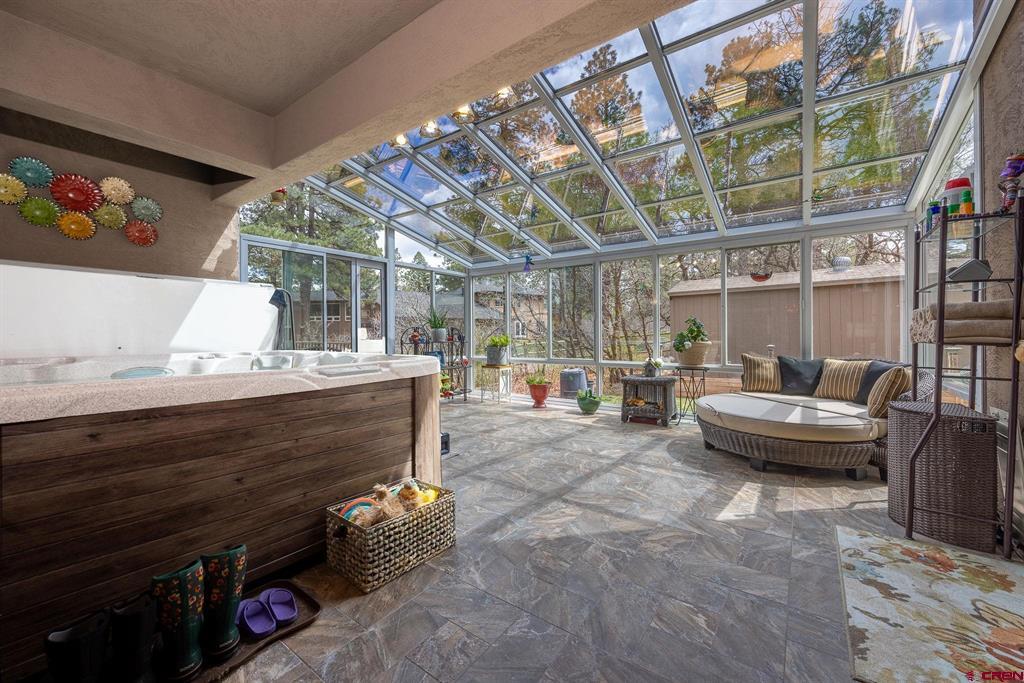 38 Danielle Circle Property Photo 33