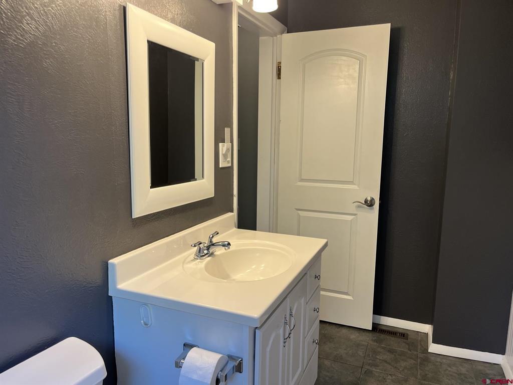 107 Akard Avenue Property Photo 11