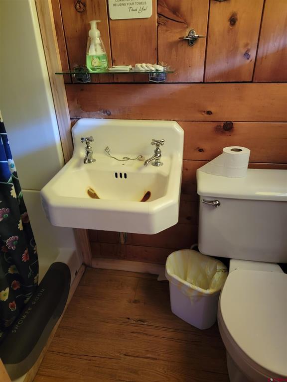 140 Sherry Lane Property Photo 17