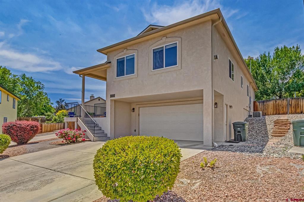 401 1/2 Rana Court Property Photo 3