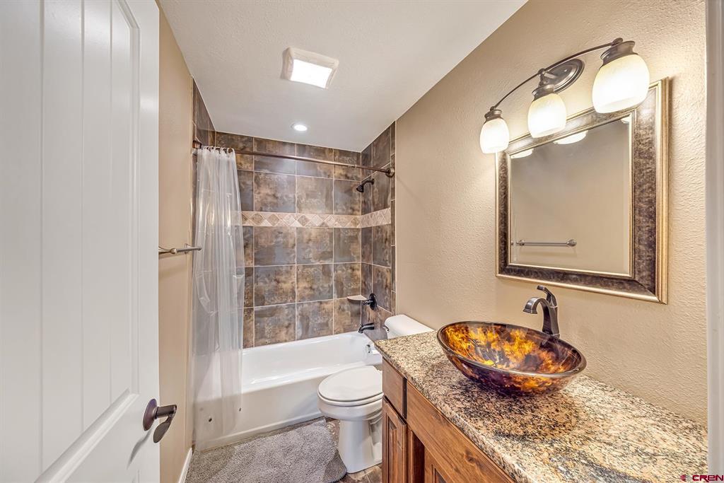 401 1/2 Rana Court Property Photo 30